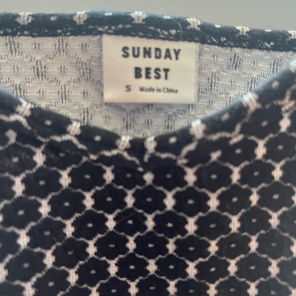 Aritzia Floral Tank Top - Picture 4 of 4